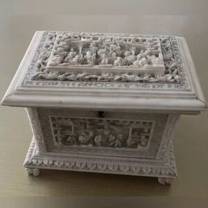 Estate 1900’s Antique Chinese Canton Ivory Carved Jewelry Casket Locking w Lock